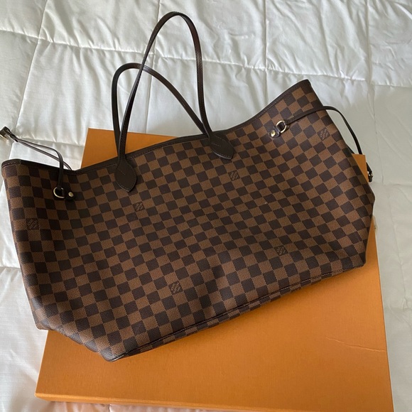 Louis Vuitton Neverfull gm tote - Picture 7 of 8